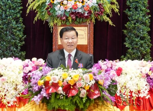 ໂຄງການການເມືອງຂອງພັກ ແມ່ນທິດສະດີປະຕິວັດ ເປັນທວນໄຟເຍືອງທາງໃຫ້ພັກ ແລະ ທົ່ວປວງຊົນລາວທັງຊາດ